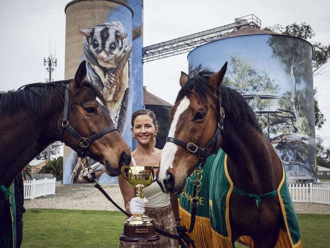 Michelle Payne with past Cup winners and Living Legends Prince of Penzance and Twilight Payment, in front of the silos in Rochester. Picture: Nicole Cleary