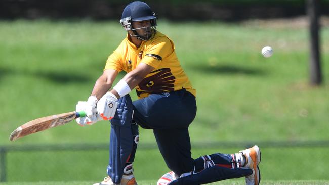 Hawks skipper Shorye Chopra is involving in the Kingston Hawthorn Academy program.