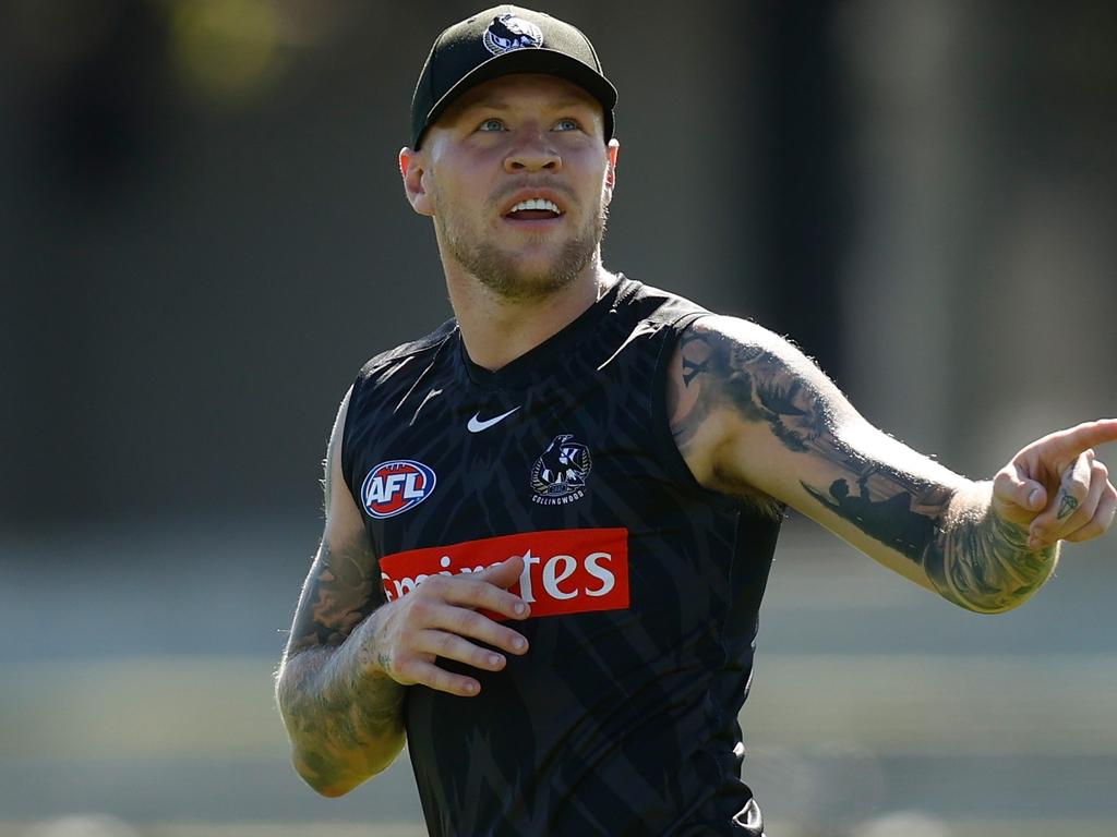 MELBOURNE, AUSTRALIA - JANUARY 21: Jordan De Goey of the Magpies in action during the Collingwood Magpies training session at Olympic Park Oval on January 21, 2022 in Melbourne, Australia. (Photo by Michael Willson/AFL Photos via Getty Images)