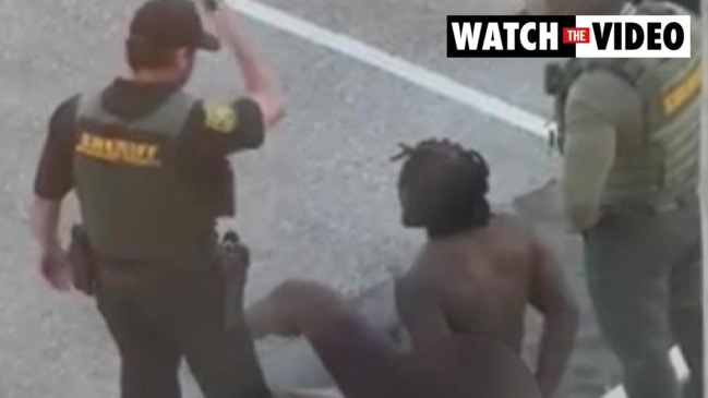 Video shows naked NFL player attack Broward deputy