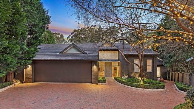 Brian Houston previously owned this property at Glenhaven which sold for $4.15m.