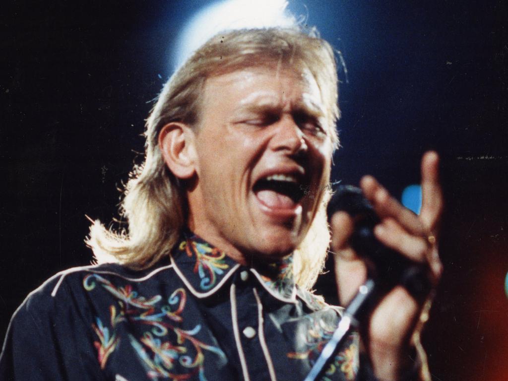 Williams may switch up his set to include an iconic song such as John Farnham’s You’re The Voice.