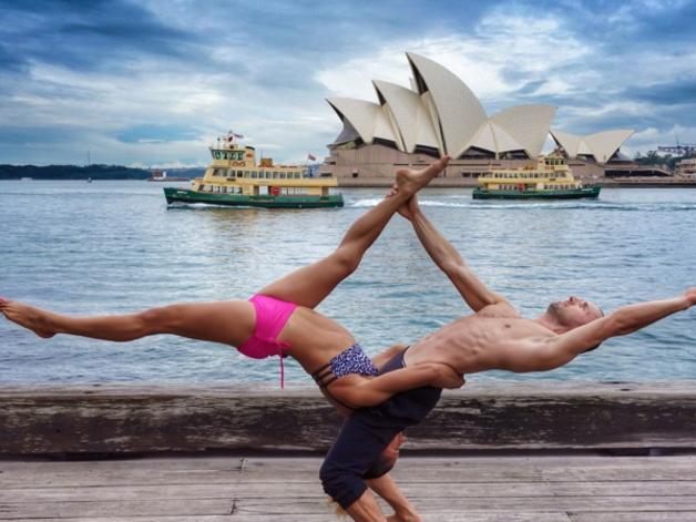 AcroYoga Claudine and Honza