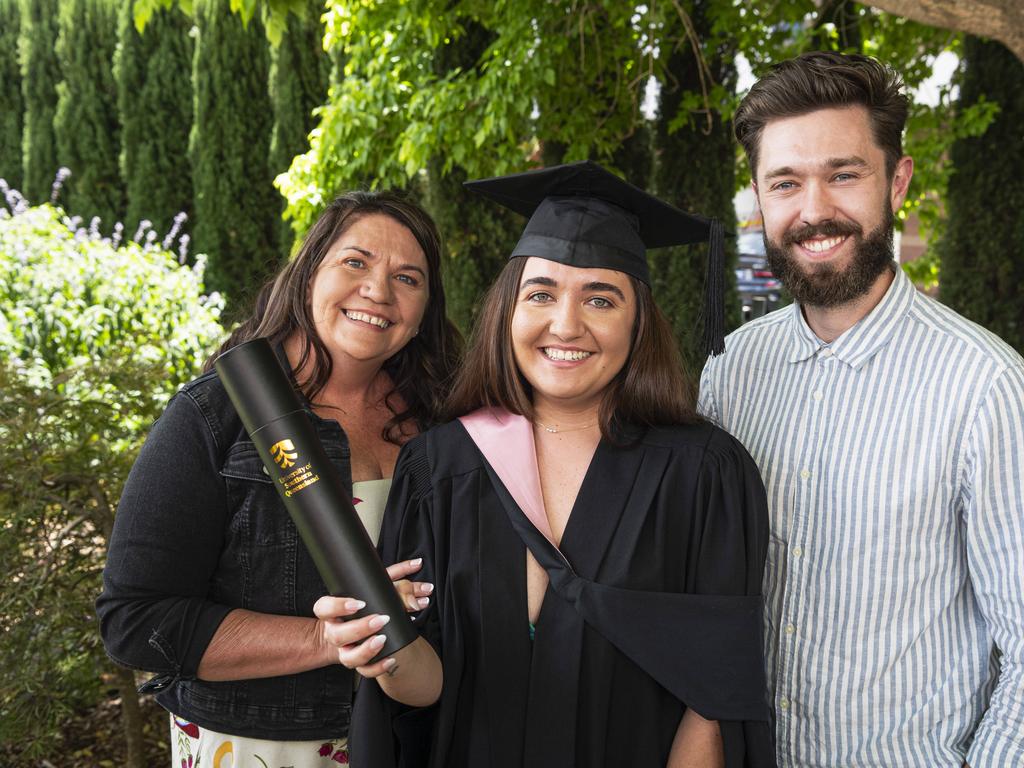 Bachelor of Education (Primary) graduate Tia Bankier with mum Tanya Sheldrick and brother Joel Bankier at a UniSQ graduation ceremony at The Empire, Tuesday, October 29, 2024. Picture: Kevin Farmer