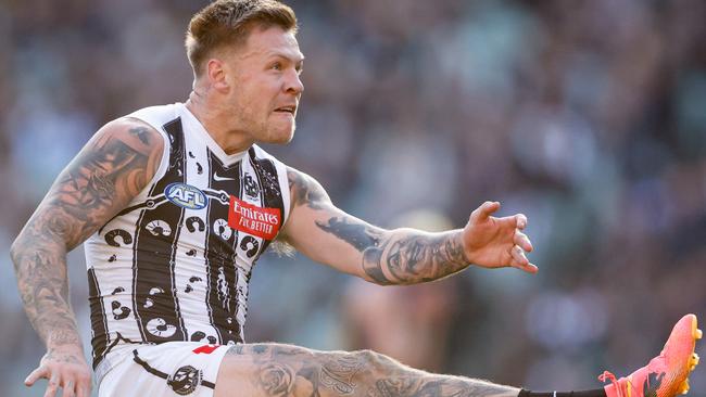 Jordan De Goey of the Magpies (Photo by Dylan Burns/AFL Photos via Getty Images)