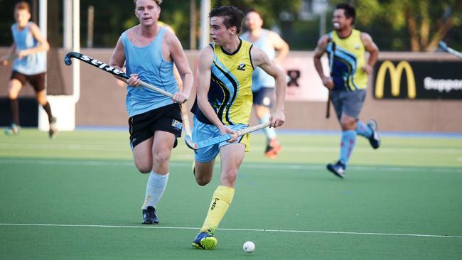 Brayden Naess competes for the Cairns Roos in their Cairns Hockey Association pre-season match against the Cairns Storm. PICTURE: BRENDAN RADKE