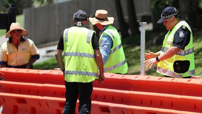 Police setting up barricades in Coolangatta on Queensland’s Gold Coast. Picture: Nigel Hallett