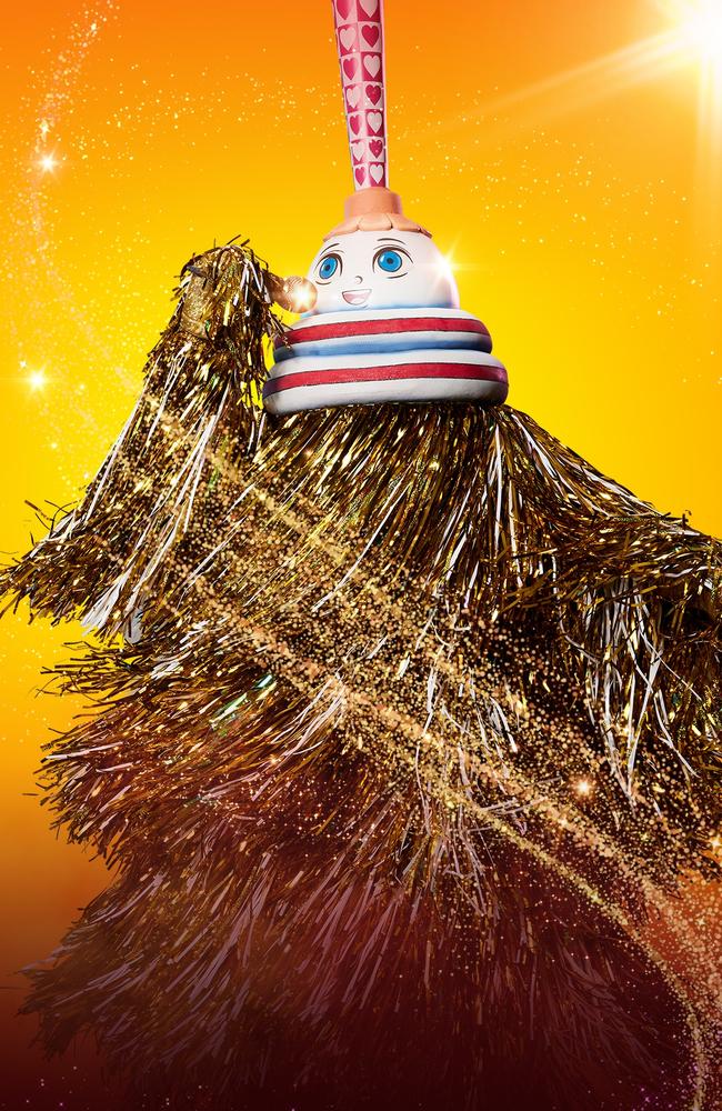 New season of The Masked Singer - Duster