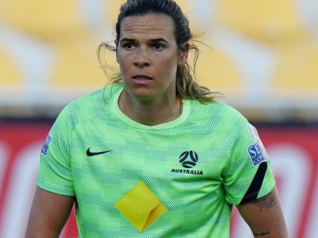 ESTORIL, PORTUGAL - JUNE 28: Lydia Williams of Australia in action during warm up before the start of the Women's International Friendly match between Portugal and Australia at Estadio Antonio Coimbra da Mota on June 28, 2022 in Estoril, Portugal.  (Photo by Gualter Fatia/Getty Images)