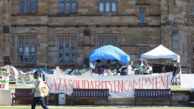 Pro Palestine protesters camp at Sydney University. Picture: Damian Shaw