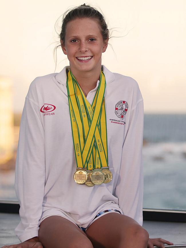 Lizzie Welborn from North Bondi Surf Club won Four Gold and one silver medal at the recent Australian Surf Saving Championships.