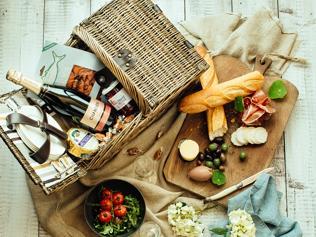 Picnic hamper