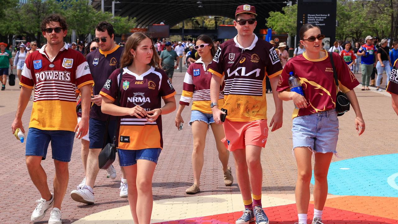 SYDNEY, AUSTRALIA - OCTOBER 01: Broncos fans arrive ahead of the 2023 NRL Grand Final at Accor Stadium on October 01, 2023 in Sydney, Australia. (Photo by Jenny Evans/Getty Images)