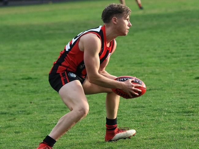 Dylan Vizzari takes possession of the ball for Blackburn. Picture: Davis Harrigan