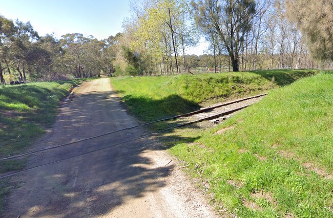 The Fidler Lane rail crossing in Mount Barker, before it was been closed to cyclists and pedestrians. Picture: Mount Barker Council