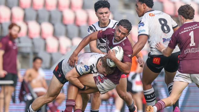 Anton Whaiapu played strongly for Burleigh. Photography by Stephen Archer.