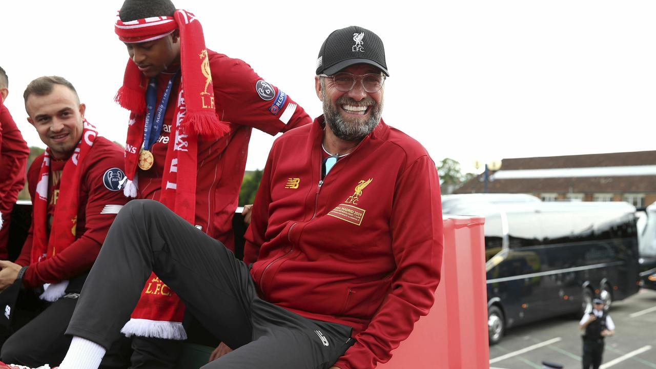 Liverpool fans line streets for open top bus parade after Champions League  nightmare - Mirror Online