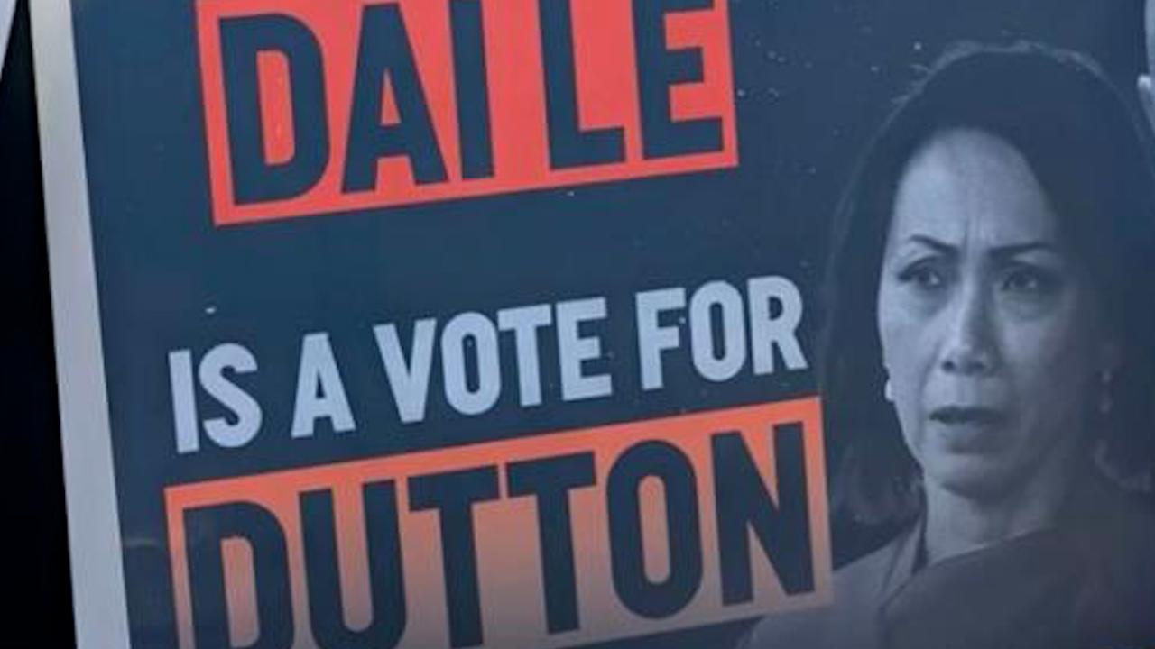 ALP blocked from rolling out last-minute Dai Le attack sign
