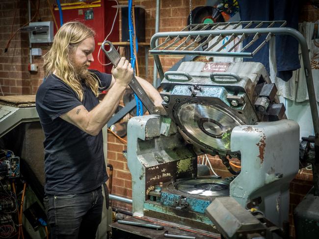 Making vinyl at Zenith Records in Melbourne
