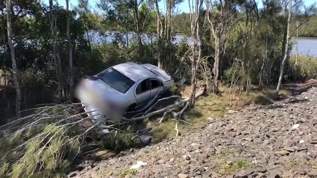 Car runs off road near Yamba waterway