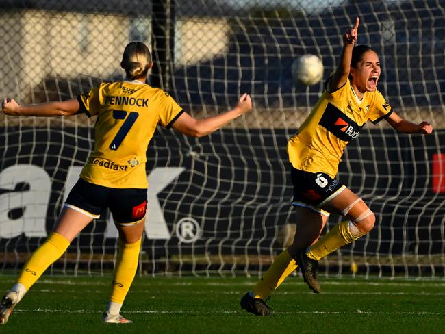 Isabel Gomez of the Mariners has been called into the Tillies squad. Picture: Adam Trafford/Getty Images