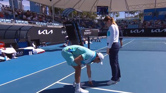 The men's doubles quarter-final etween Máximo González/Andrés Molteni and Rohan Bopanna/Matthew Ebden was suspended after bubbling appeared on the court.