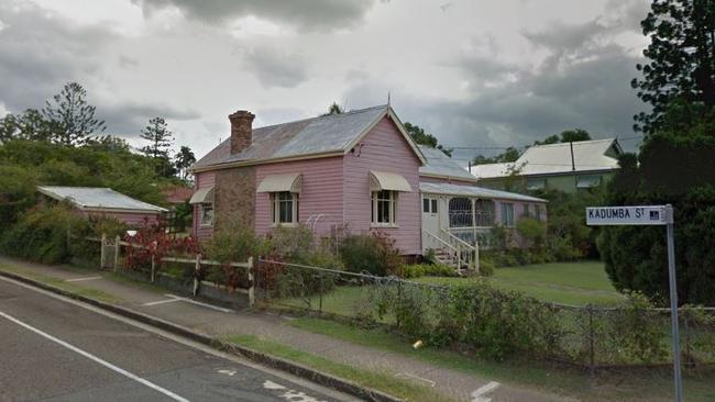 The pink house on the corner of Kadumba St and Kingsley Pl, Yeronga. Picture: Google Maps