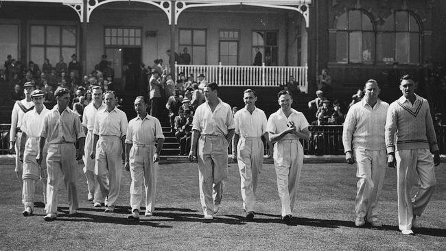 The Australian services team takes the field for the Second Victory Test in Sheffield.