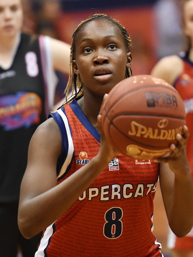 Agnes Emma-Nnopu in action with Geelong Supercats. Picture: Nigel Hallett