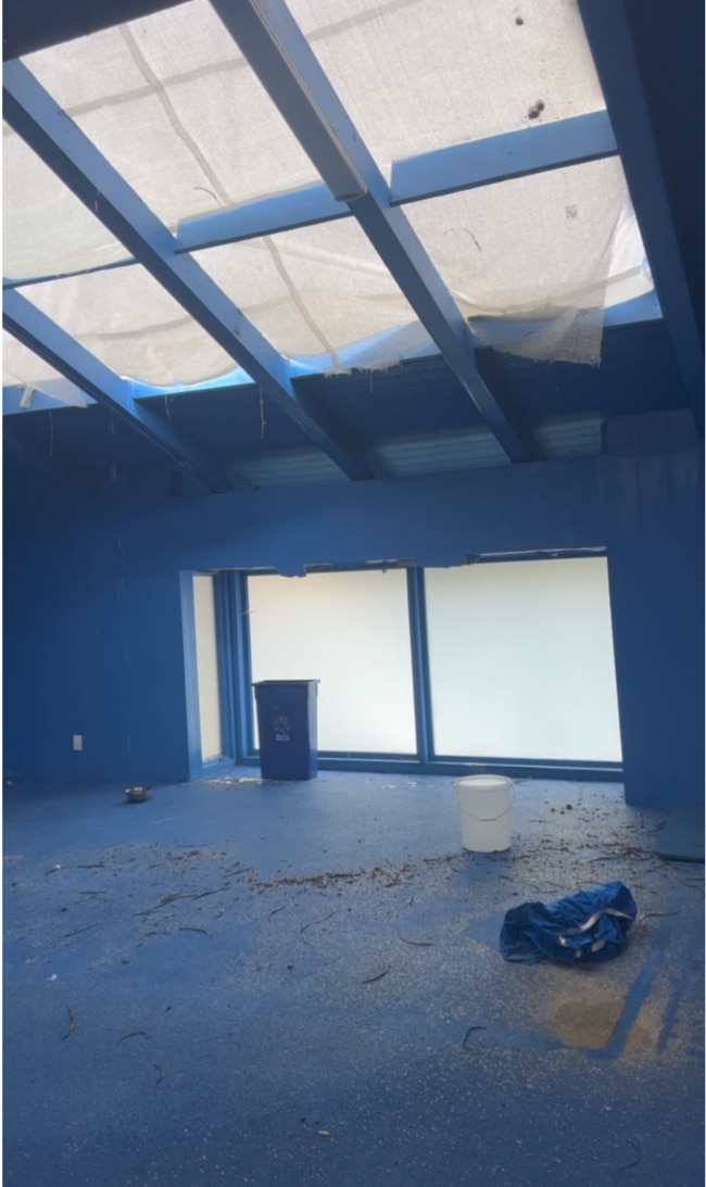 The all-blue walls in Kanye's house.