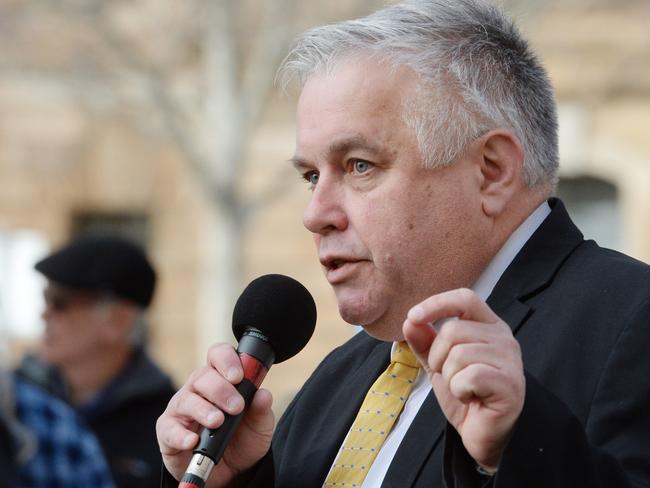 ADELAIDE, AUSTRALIA - NewsWire Photos JULY 26, 2022: Former Senator Rex Patrick with protesters outside the District Court over the trial of ATO whistleblower Richard Boyle. Picture: NCA NewsWire / Brenton Edwards