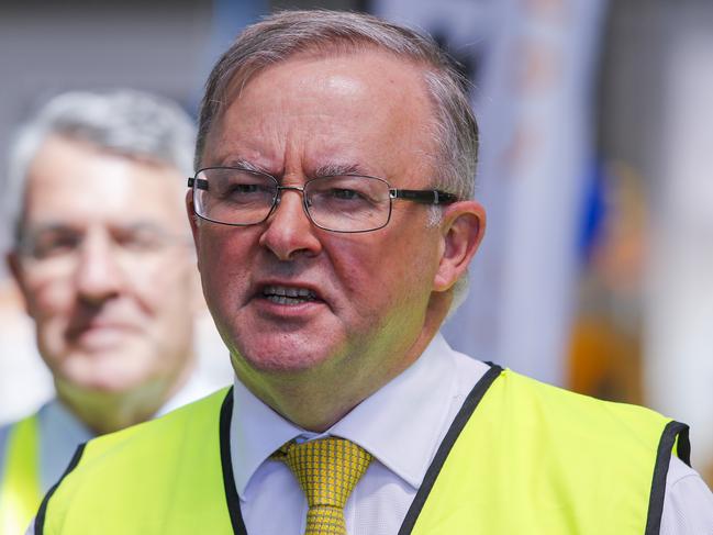 MELBOURNE, AUSTRALIA - NewsWire Photos December 14th, 2020:Anthony Albanese, MP and Leader of the Australian Labor party visits the bus manufacturer Volgren in Dandenong South in Melbourne today.Picture: NCA NewsWire / Wayne Taylor