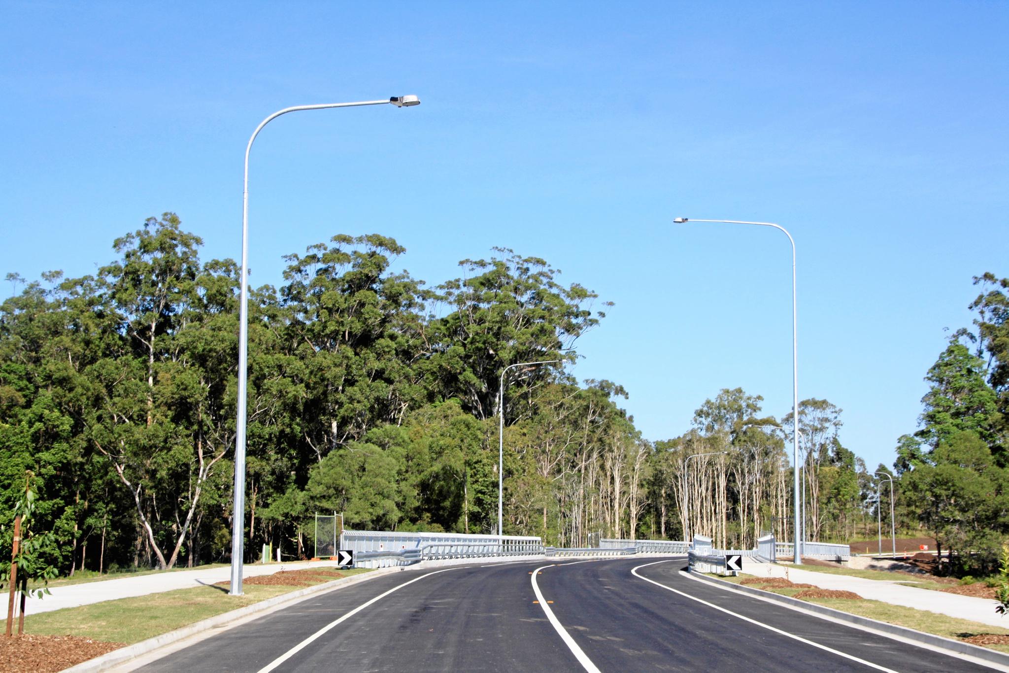 Peter Crosby Way, the gateway to Palmview's largest master-planned community, Harmony. Picture: Erle Levey