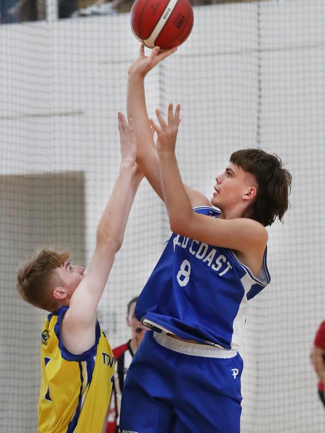 Basketball Queensland Under-16 Boys State Championships at the Coomera Indoor Sports Centre. Gold Coast Rollers v Townsville Heat Division 1 game . Heats Oliver Timms and Rollers Sam Scott. Picture Glenn Hampson