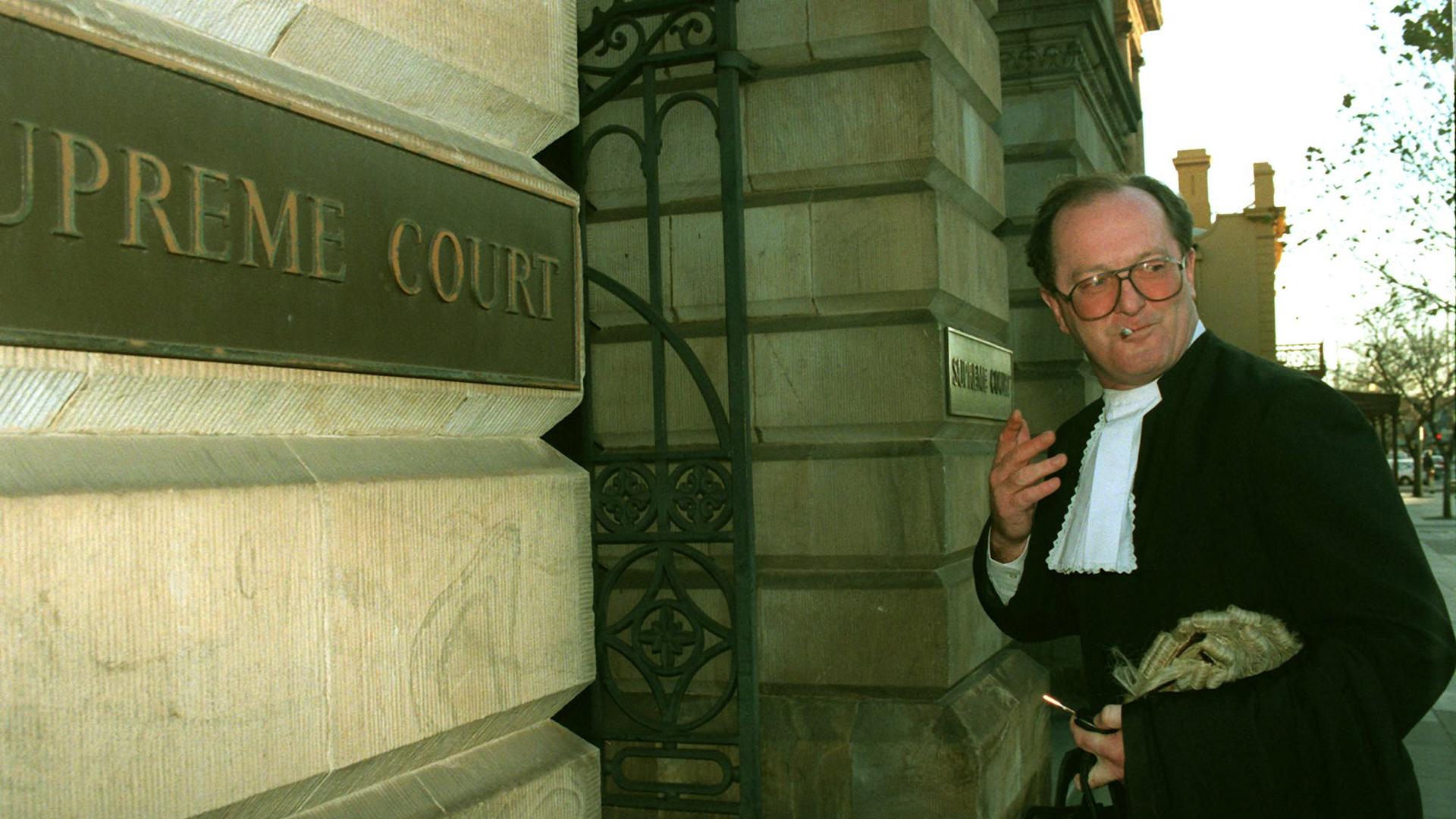 Paul Rofe QC SA Director of Public Prosecutions arriving at Supreme Court 05 Aug 1999.   lawyer