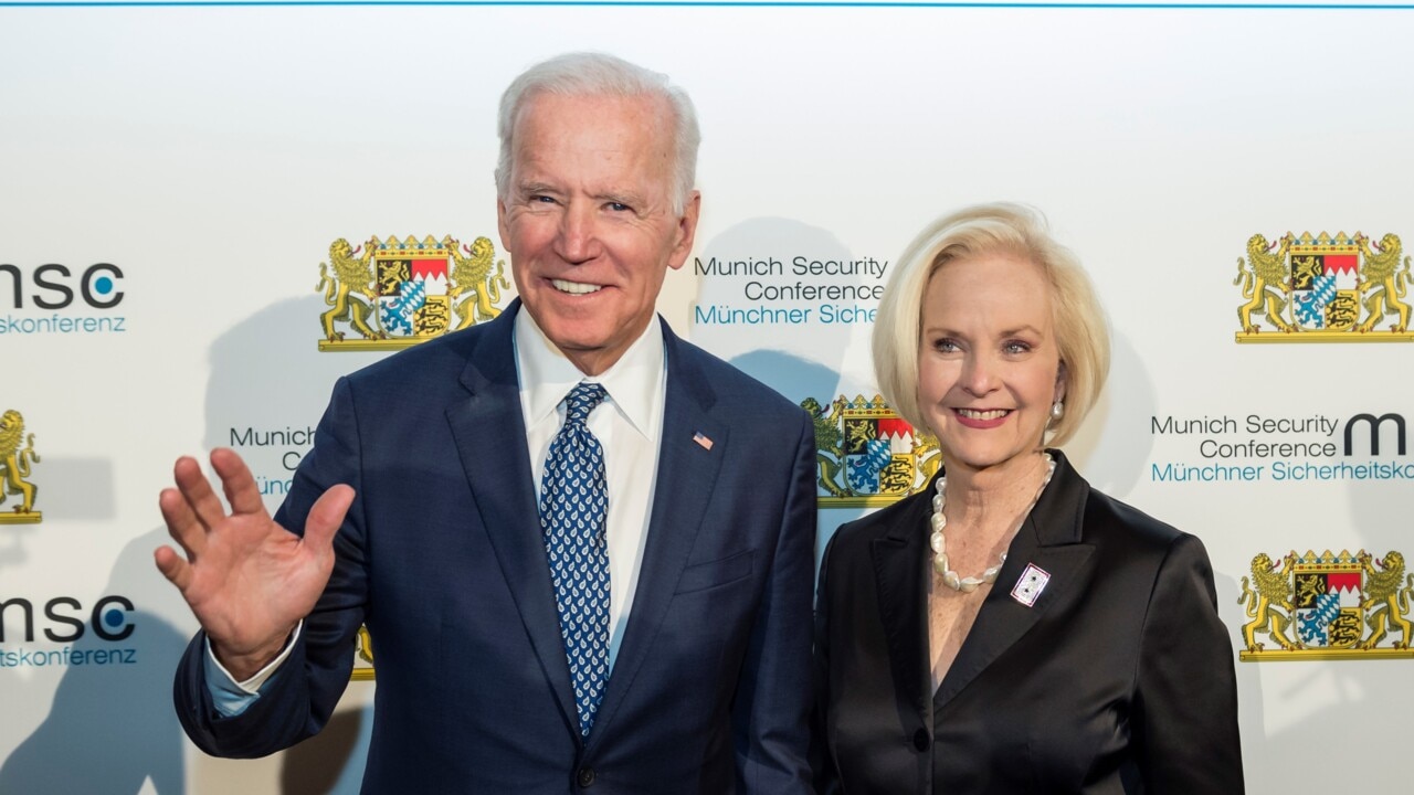 Arizona ‘even More At Play’ After John McCain’s Widow Endorses Biden ...