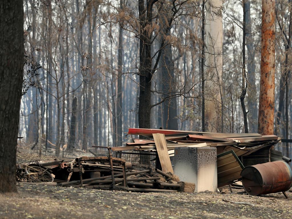 Daily Telegraph. Houses lost in the Nana Glen bushfrie. Property belonging to Warren Smith on Ellems Quarry Rd, Nana Glen. Picture Nathan Edwards.