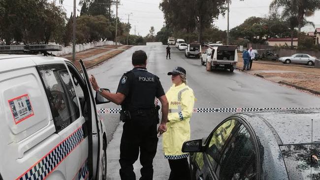 Man shot dead by police | The Courier Mail