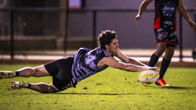 Denzel Morris playing for the Inferno Magpies in the 2024 NT Touch Football state final. Picture: Patch Clapp