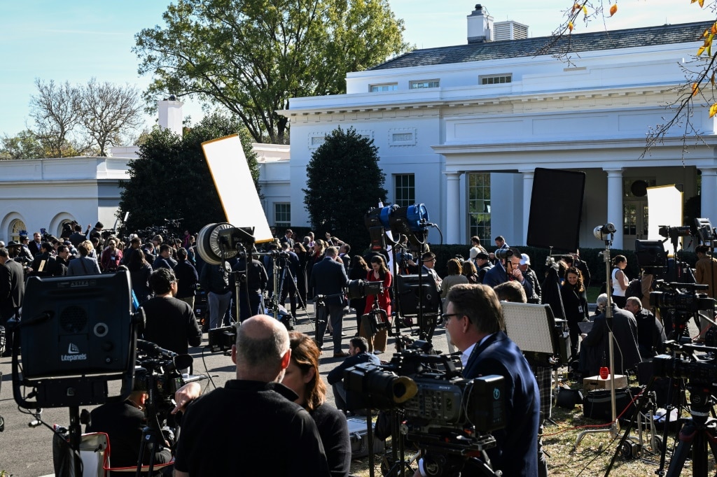 ‘Welcome back’: Trump, Biden shake hands in White House