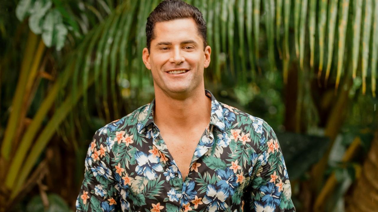 Bachelor In Paradise star Jamie announces he‘s suing Ten Network news