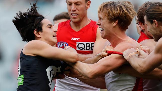 Zac Fisher and the Blues targeted Callum Mills before the first bounce and it forced the Swans to reassess their season. Picture: Getty Images