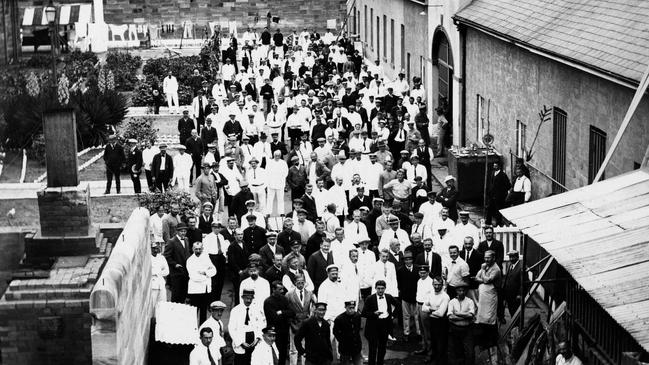 Internees at Holsworthy internment camp. Picture: State Library of NSW.