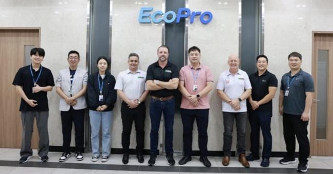 GT1 and EcoPro team members at its Korean innovation offices. Pic: GT1