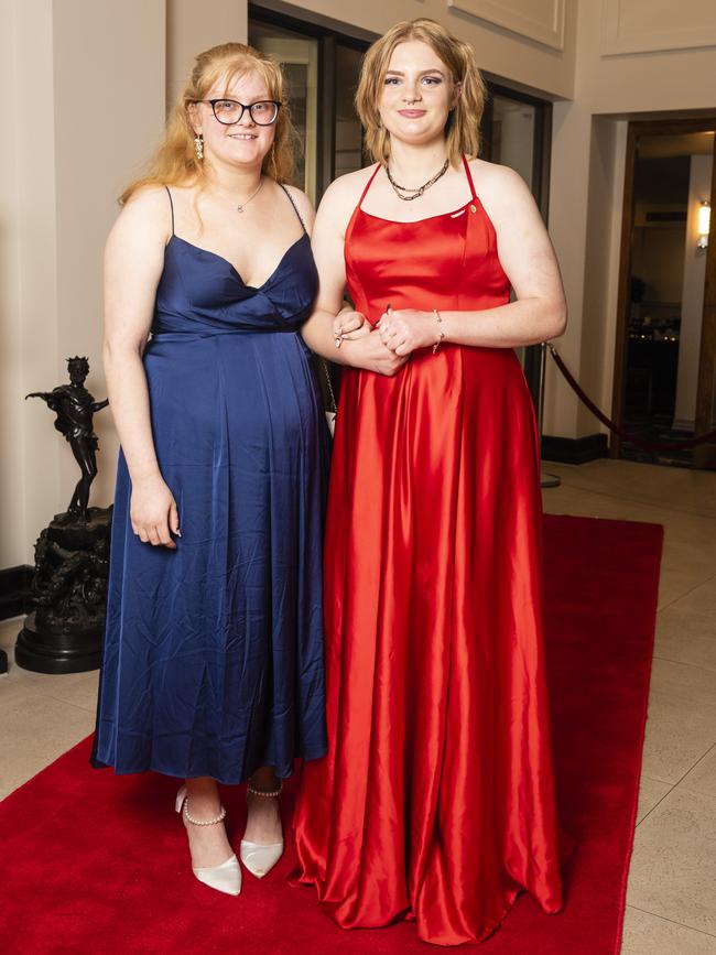 Sophie Berghofer (left) partners graduate Charli Alderman at the Toowoomba Flexi School formal at Burke and Wills Hotel, Thursday, October 20, 2022. Picture: Kevin Farmer