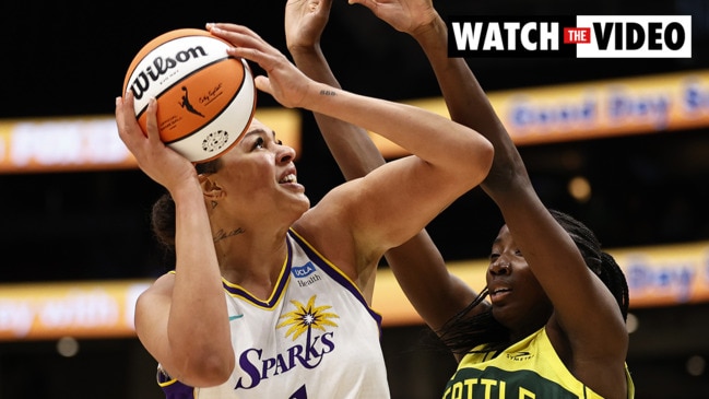 Liz Cambage to depart Los Angeles as Sparks announce 'contract