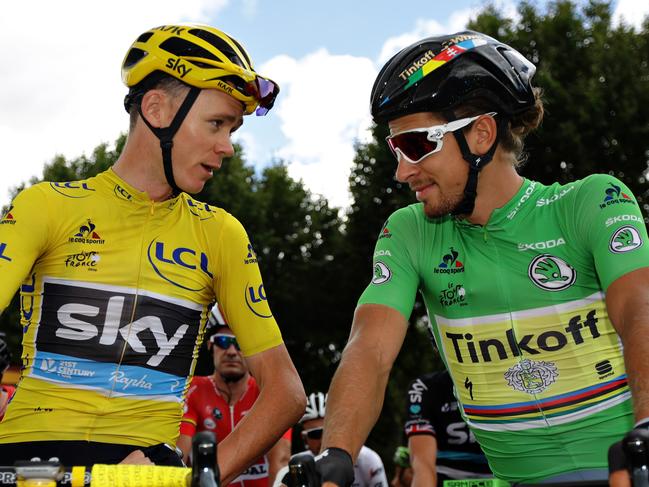 MONTPELLIER, FRANCE - JULY 13: Chris Froome of Great Britain riding for Team Sky and Peter Sagan of Slovakia riding for Tinkoff talk as they prepare for stage eleven of the 2016 Le Tour de France, a 162.5 km stage from Carcassone to Montpellier on July 13, 2016 in Montpellier, France. (Photo by Chris Graythen/Getty Images)