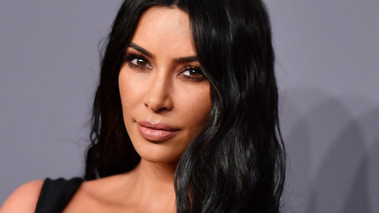 Kim Kardashian: Hismile Validity Questioned By Dental Industry 