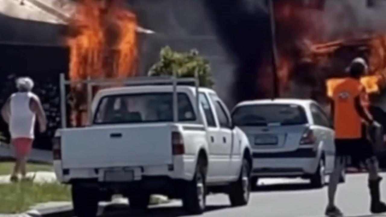 Sunshine Coast breaking news: Crews rush to bushfire near Bruce Hwy at ...