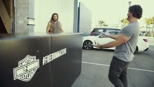 Moment Aquaman gets 'best gift ever'